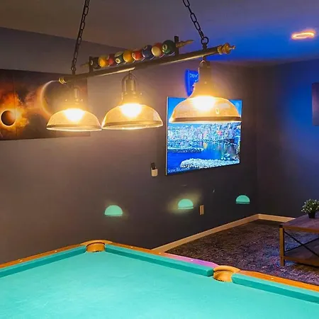 Closest Rental House To Pool & Beach In Pocono Farms, Ac, Hot Tub, Game Room Tobyhanna Exterior photo