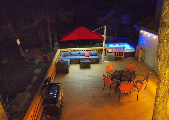 Closest Rental House To Pool & Beach In Pocono Farms, Ac, Hot Tub, Game Room