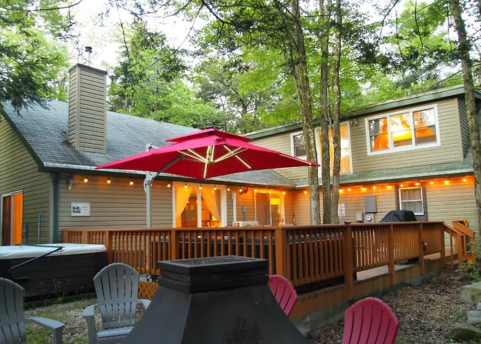 Closest Rental House To Pool & Beach In Pocono Farms, Ac, Hot Tub, Game Room
