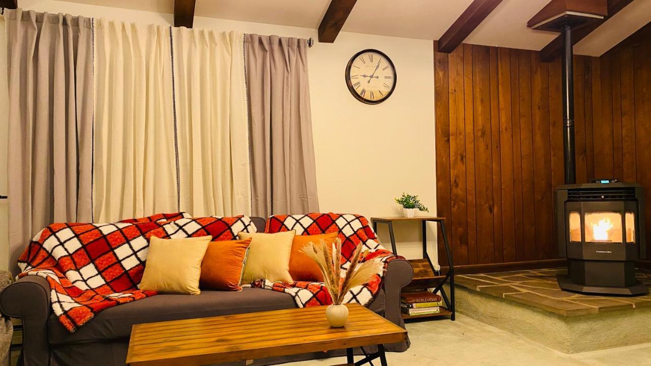 Closest House To Pool & In Pocono Farms, Ac, Hot Tub, Game Chalet