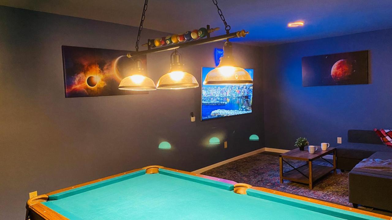 Closest House To Pool & In Pocono Farms, Ac, Hot Tub, Game Chalet