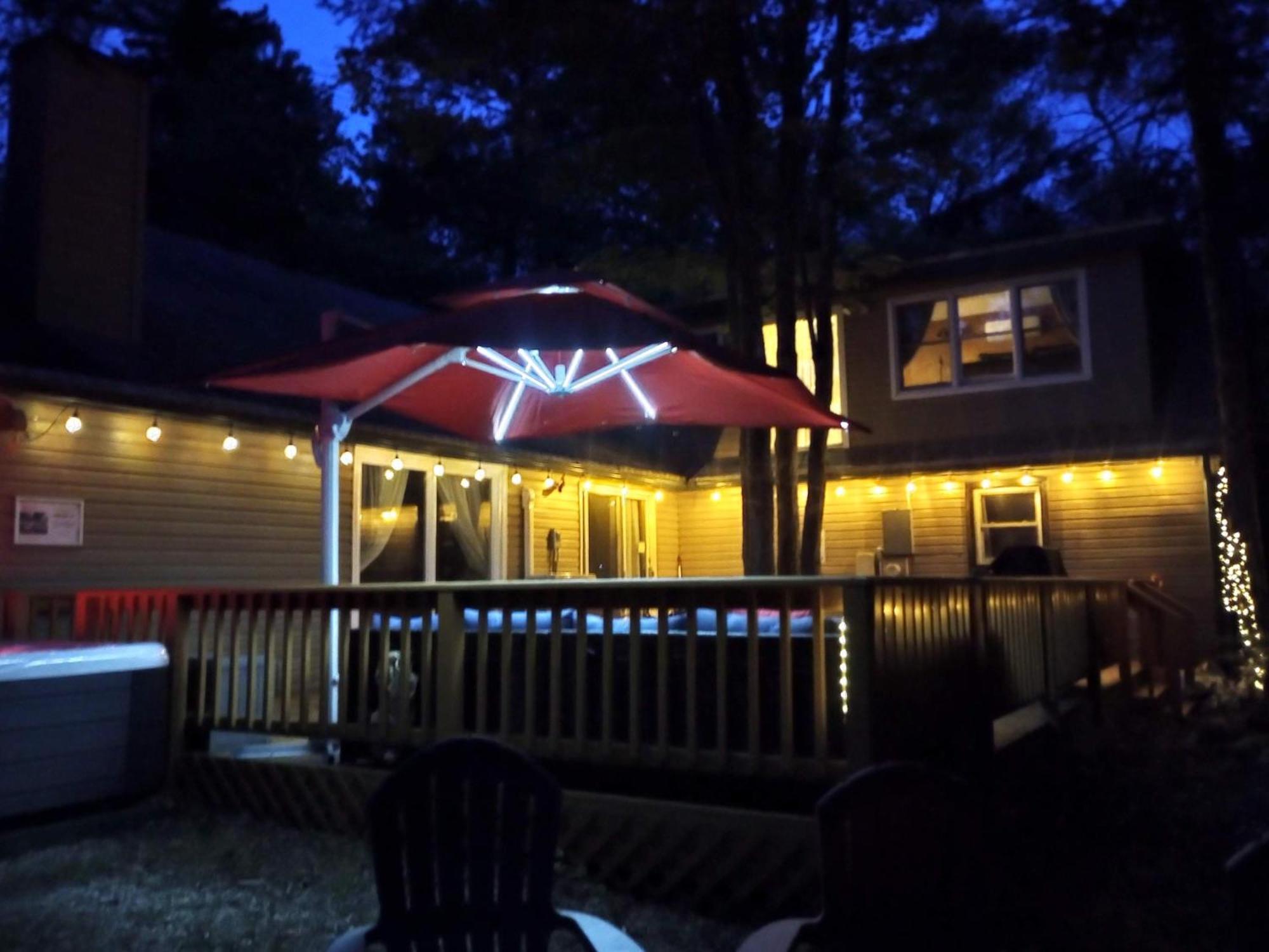 Chalet Closest House To Pool & In Pocono Farms, Ac, Hot Tub, Game Tobyhanna
